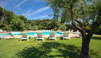 giardino-piscina-montepulciano